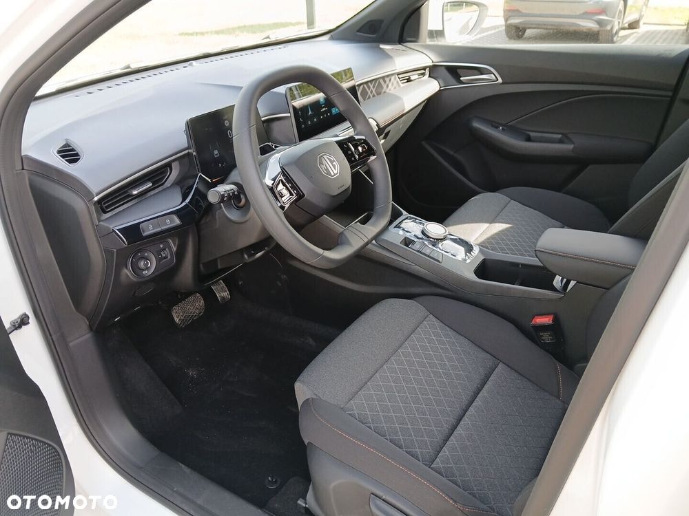 MG MG3 - 11