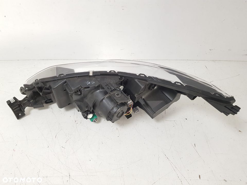 MITSUBISHI ECLIPSE CROSS 17- LAMPA PRAWA PRZEDNIA PRZÓD ZWYKŁA + LED REFLEKTOR - 5