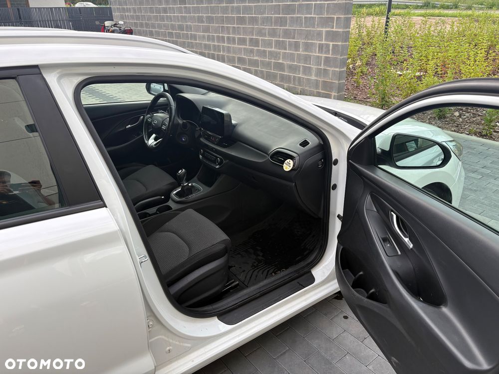 Hyundai i30 1.6 CRDI Premium - 13