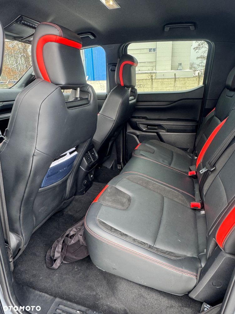 Ford Ranger Raptor - 12