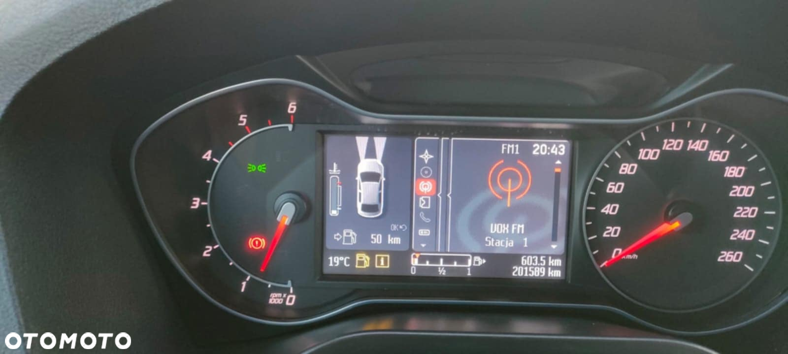Ford S-Max 2.0 TDCi DPF Trend - 9