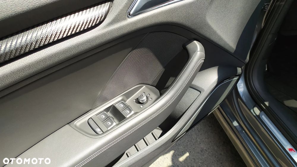 Audi A3 Sportback 2.0 TDI S tronic S line Sportpaket - 21