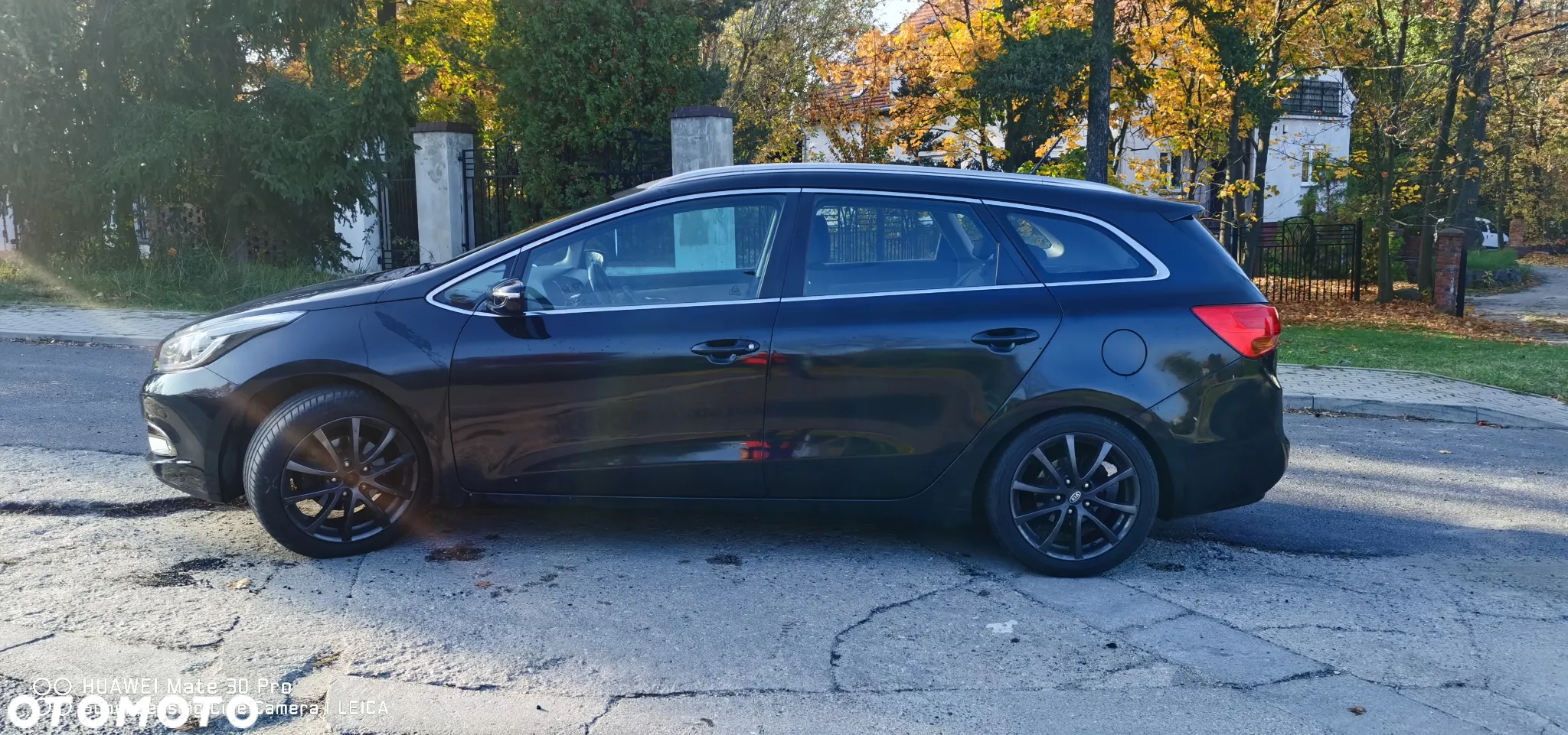 Kia Ceed 1.6 CRDi 128 ISG SW Platinum Edition - 9