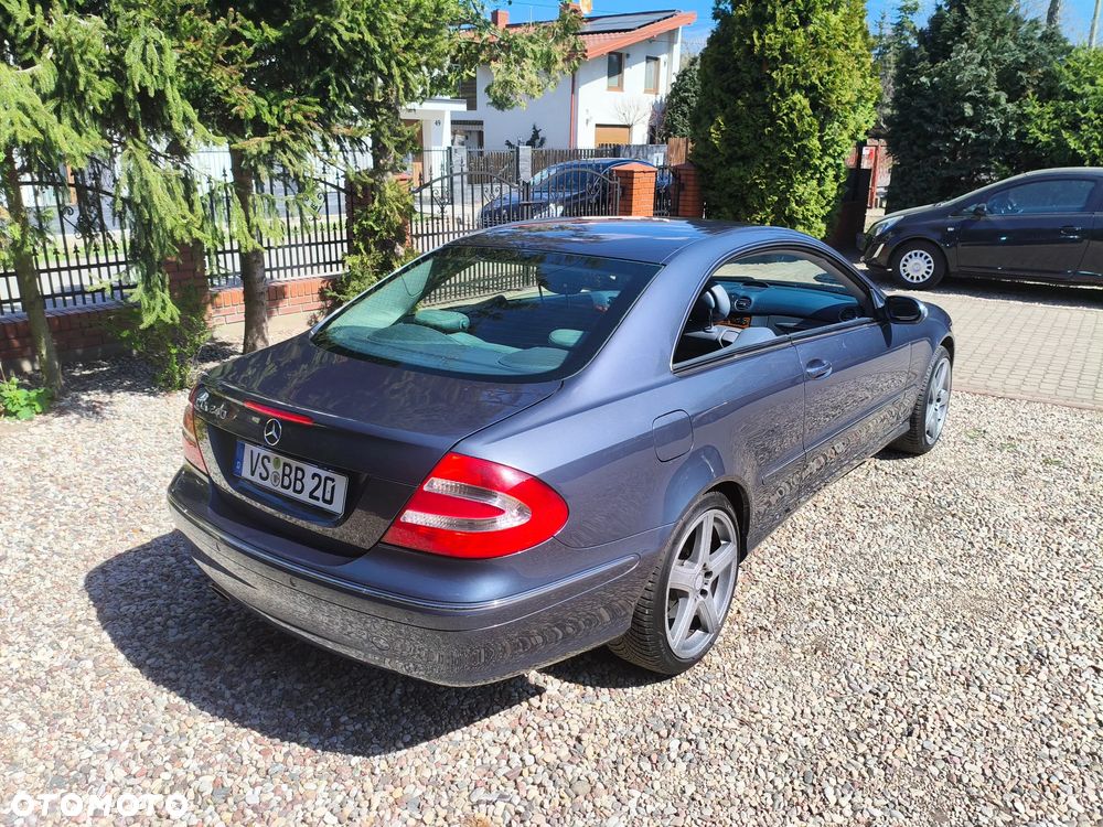 Mercedes-Benz CLK - 5