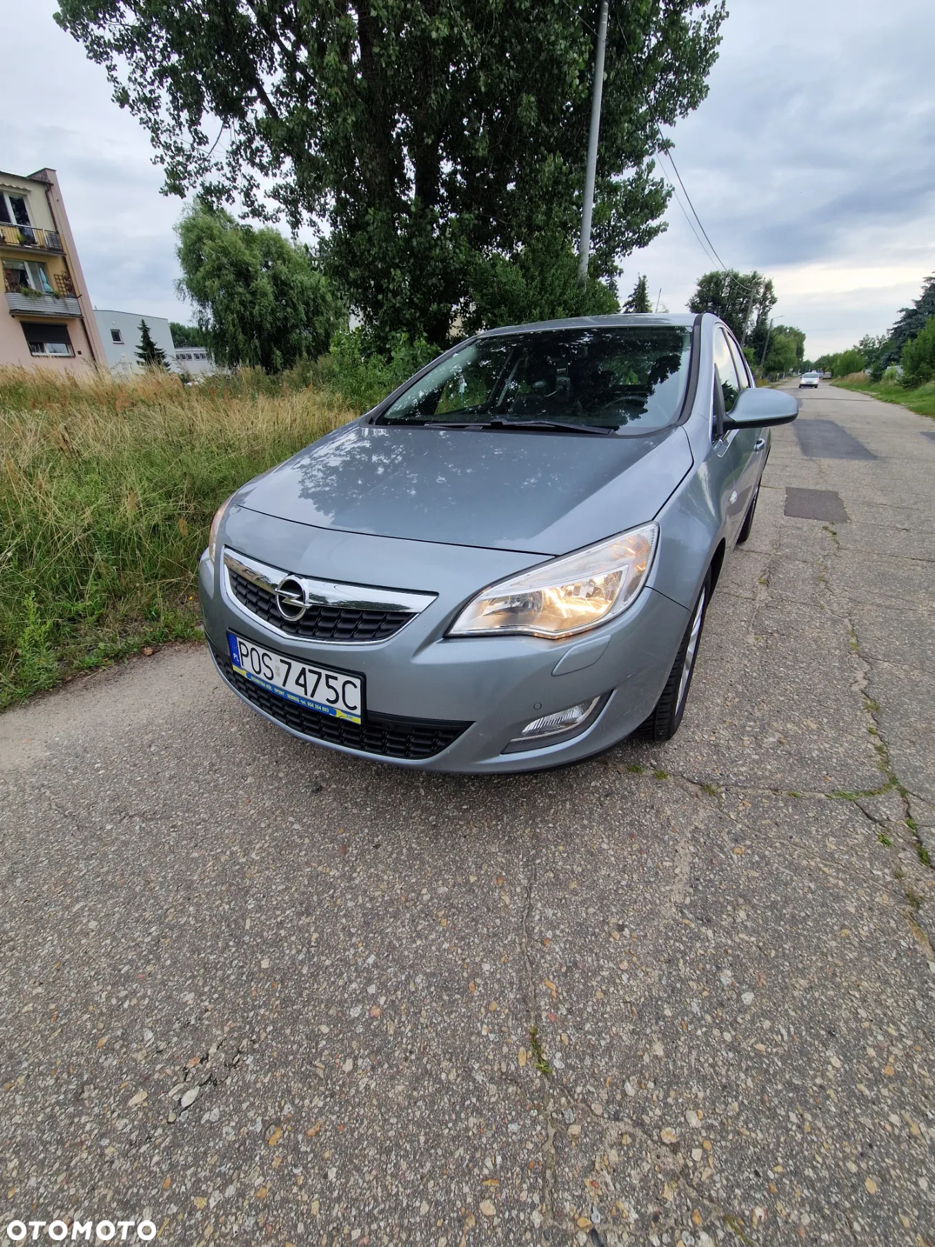 Opel Astra IV 1.4 T Cosmo - 31