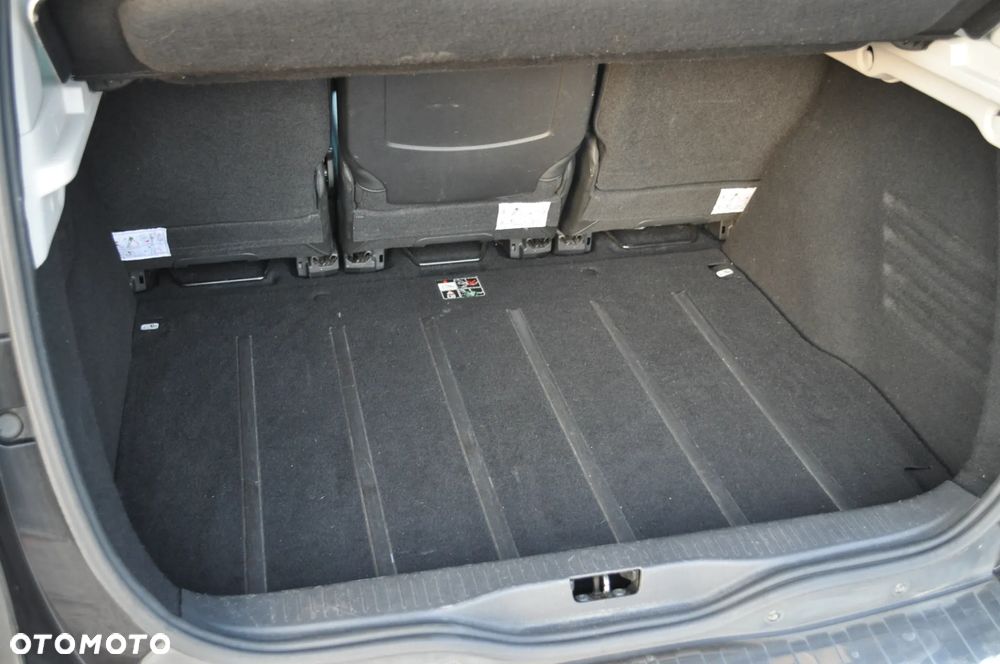 Renault Scenic 2.0 16V 140 CVT Luxe - 19