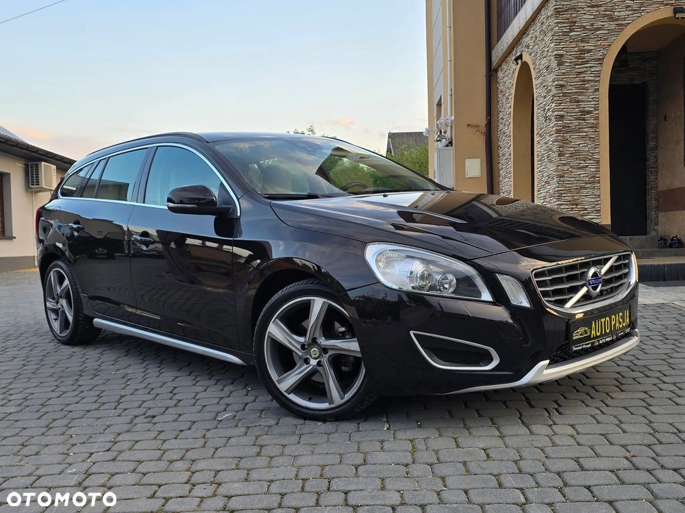 Volvo V60 D3 Summum - 6