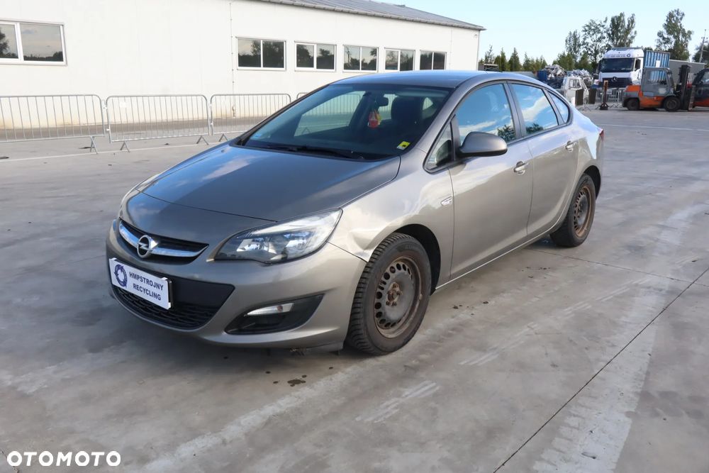 Opel Astra 1.4 T Active