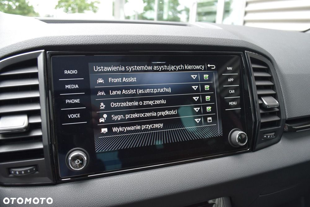 Skoda Karoq 1.5 TSI ACT Sportline DSG - 19