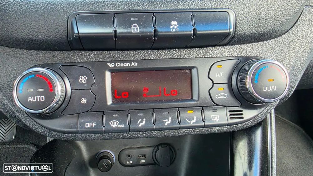 Kia Ceed SW 1.6 CRDi Prime - 11