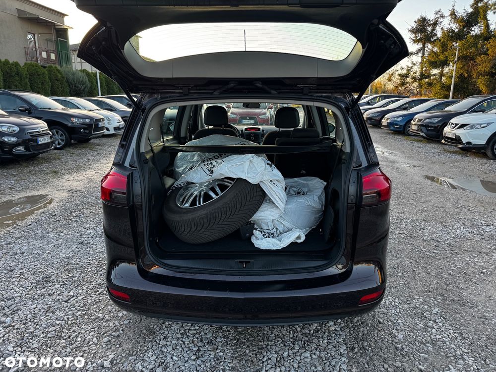 Opel Zafira ver-1-4-t-elite - 33