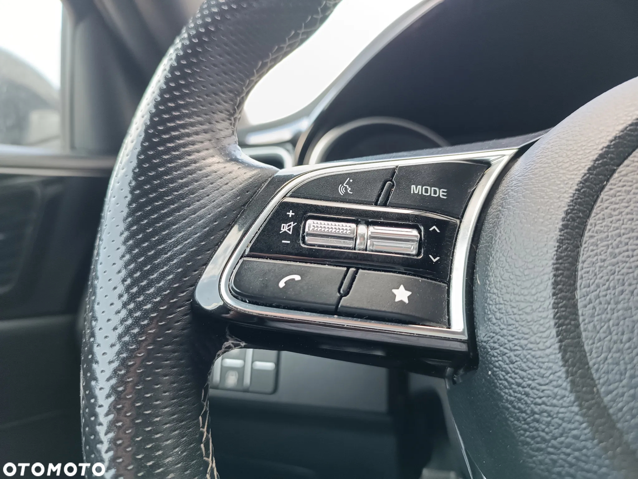 Kia ProCeed 1.5 T-GDI GT Line - 20