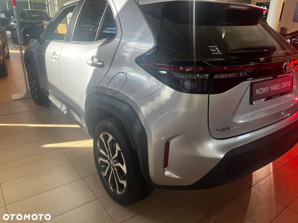 Toyota Yaris Cross - 1