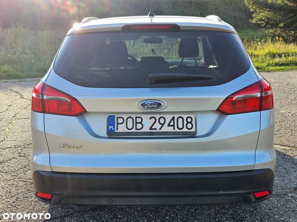 Ford Focus 1.5 TDCi SYNC Edition - 4