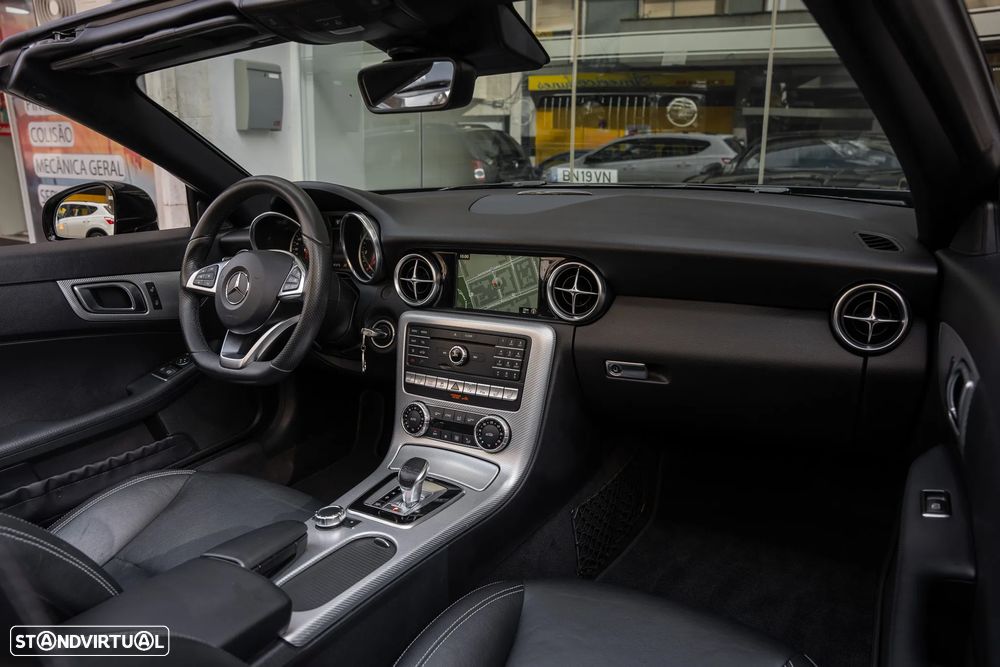 Mercedes-Benz SLC 250 d 9G-TRONIC - 11
