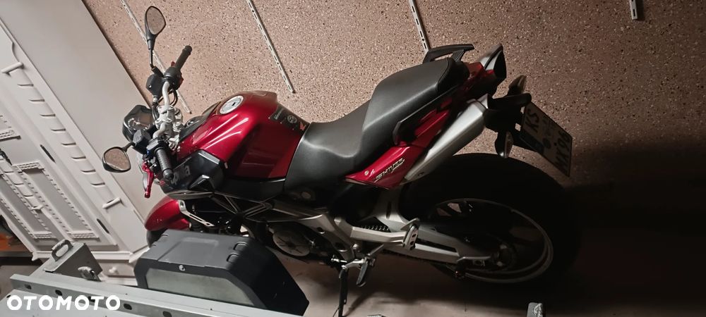 Aprilia Shiver - 9