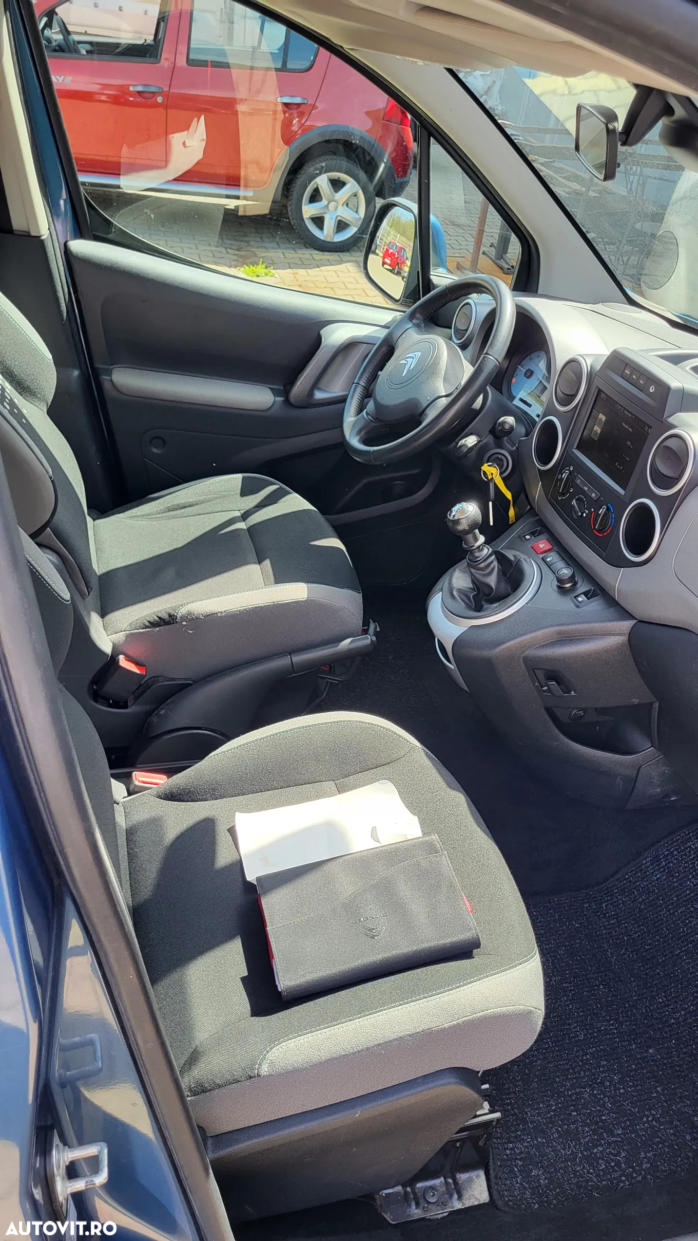 Citroën Berlingo Multispace BlueHDi 120 S&S SELECTION - 8