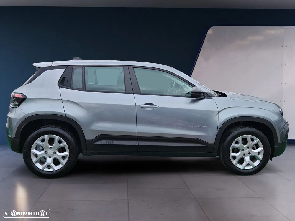 Jeep Avenger 1.2 GSE T3 Altitude - 4