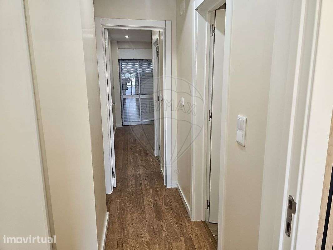 Apartamento T2 para arrendamento - Grande imagem: 4/19