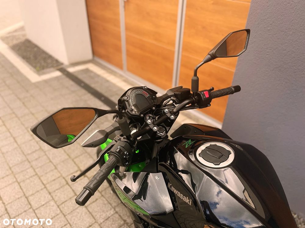Kawasaki Z - 7