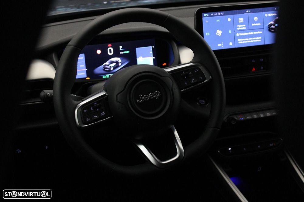 Jeep Avenger 54 kWh Summit - 39