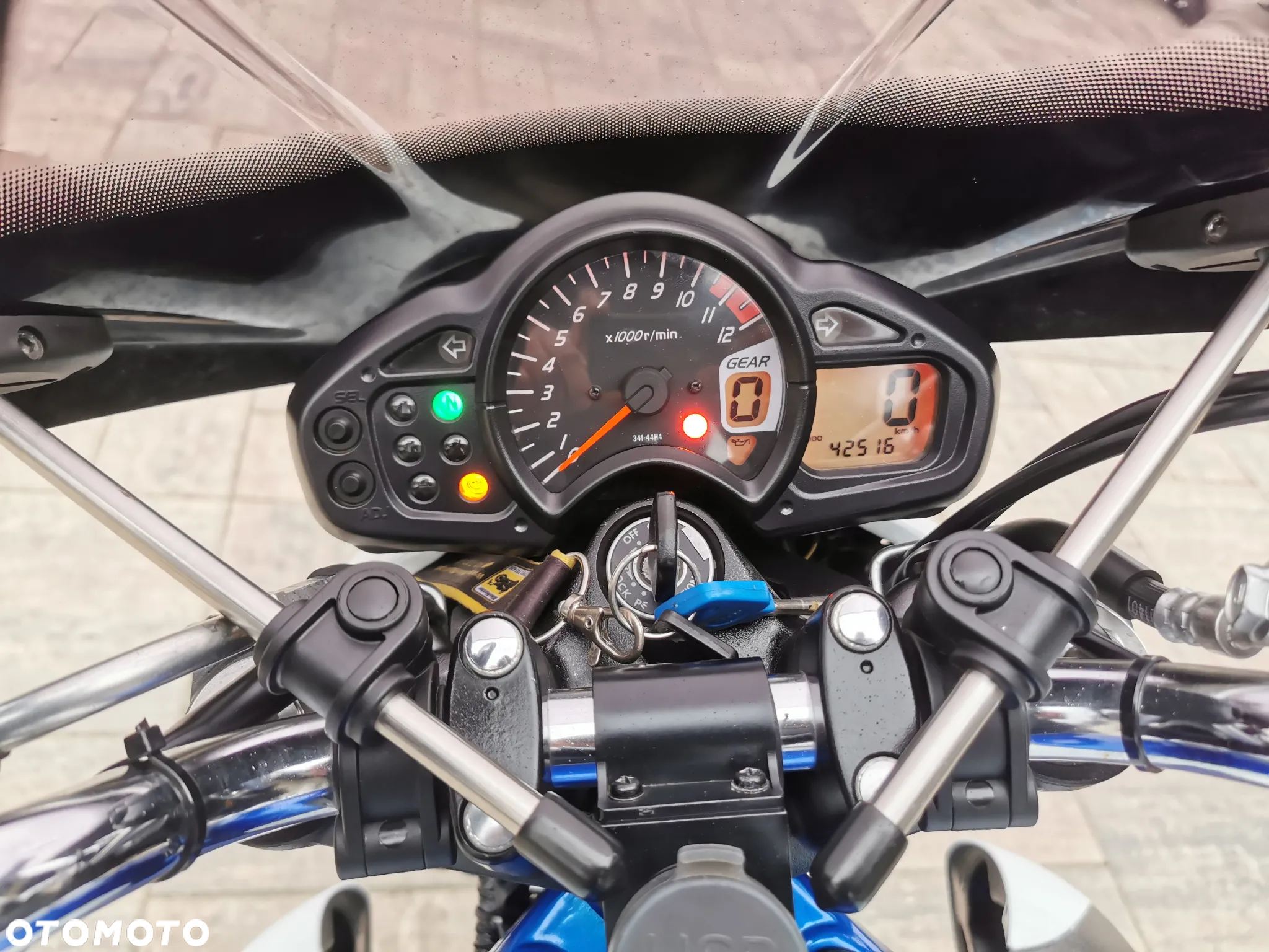 Suzuki Gladius - 14
