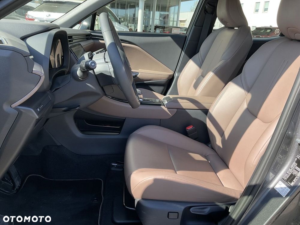 Lexus LBX 1.5 Hybrid - 15