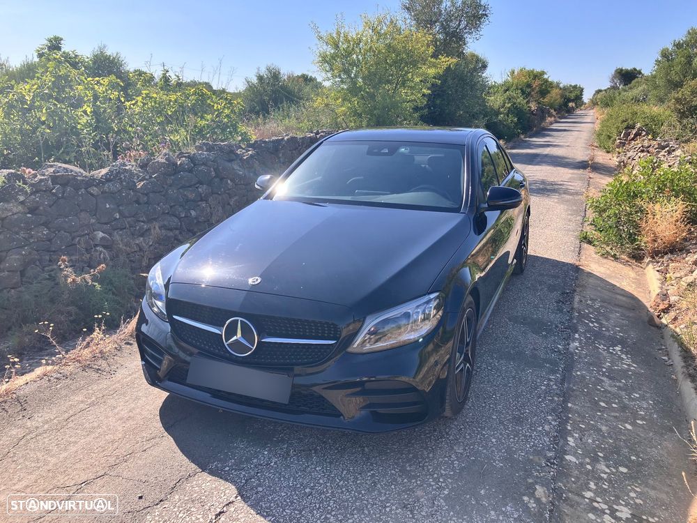 Mercedes-Benz C 220 d 9G-TRONIC AMG Line — fotografia 3