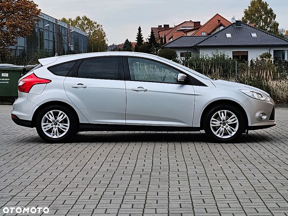 Ford Focus 1.6 Trend - 9