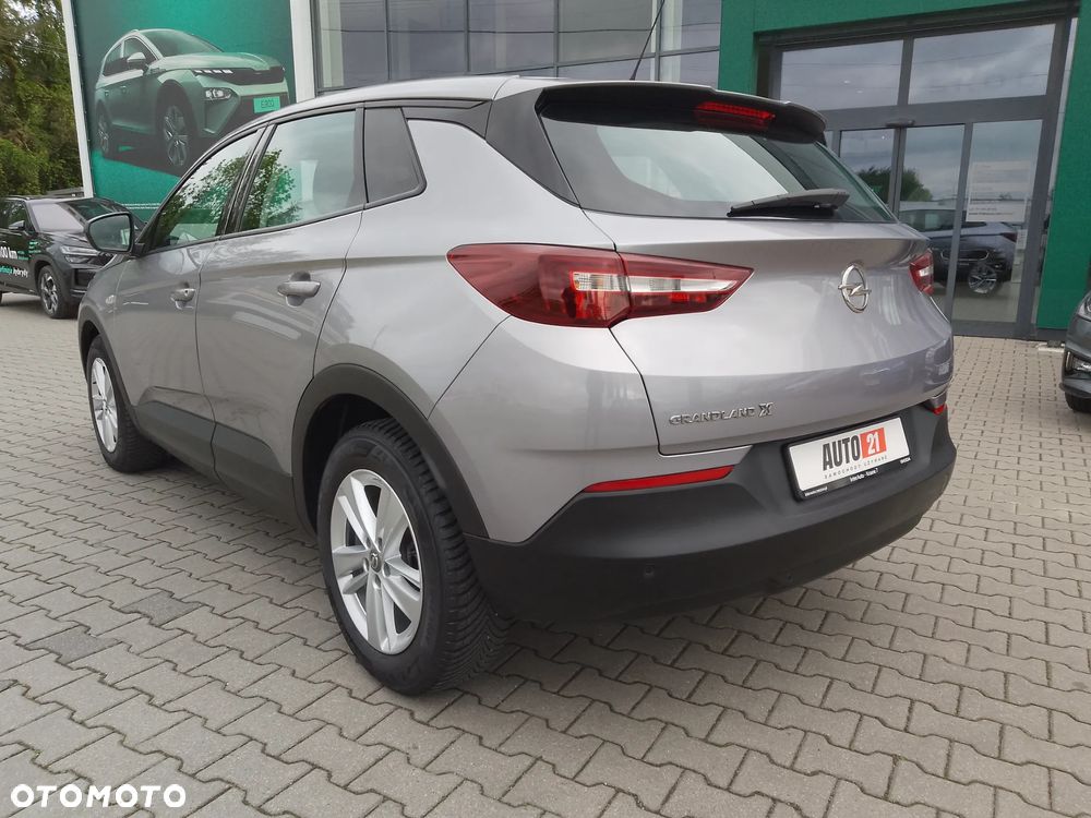 Opel Grandland X 1.2 T Enjoy S&S - 8