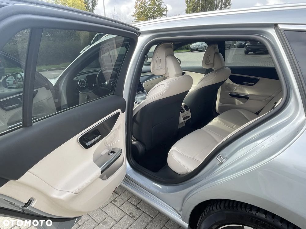 Mercedes-Benz Klasa C 200 9G-TRONIC - 11