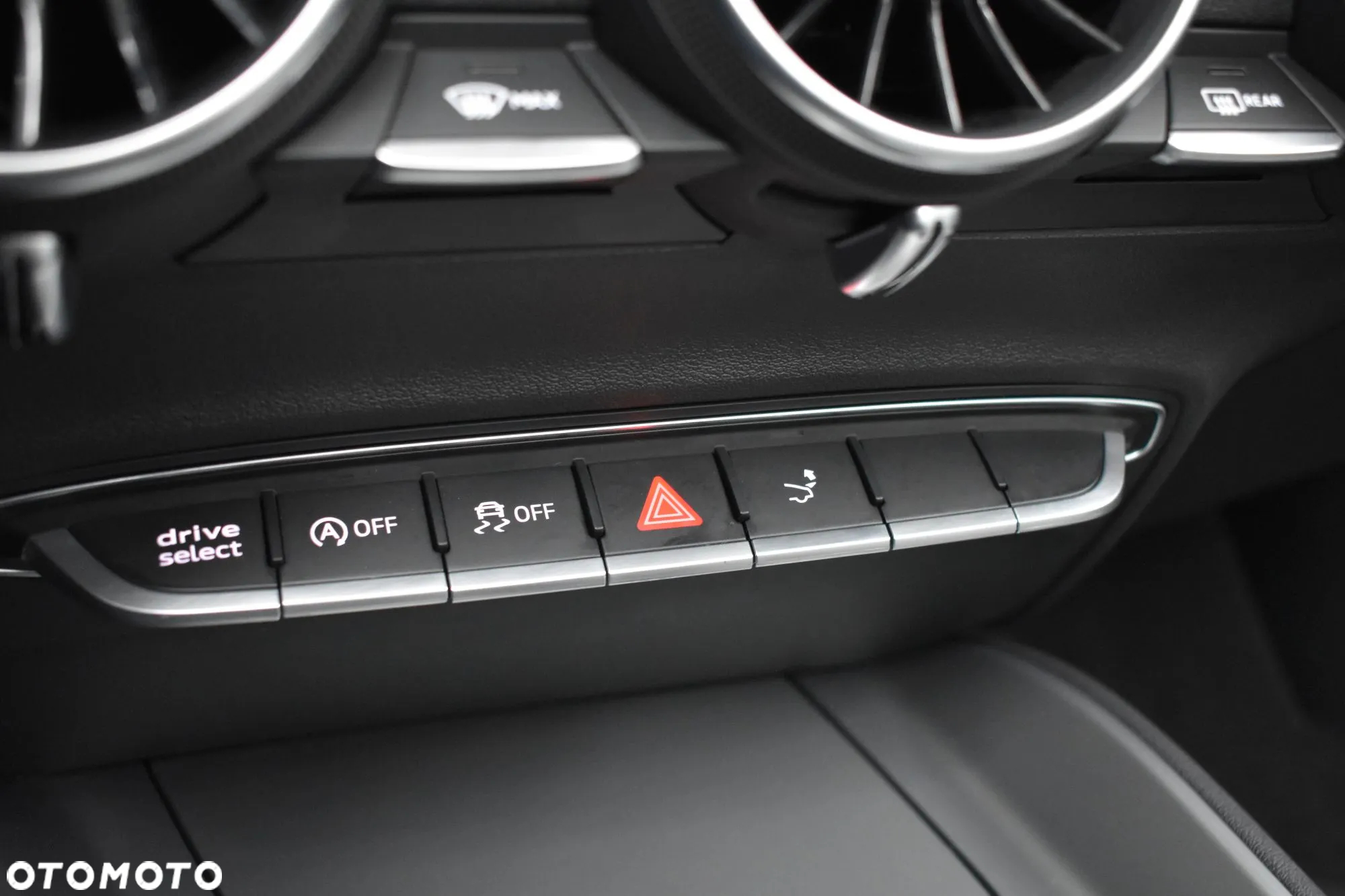 Audi TT 1.8 TFSI - 33
