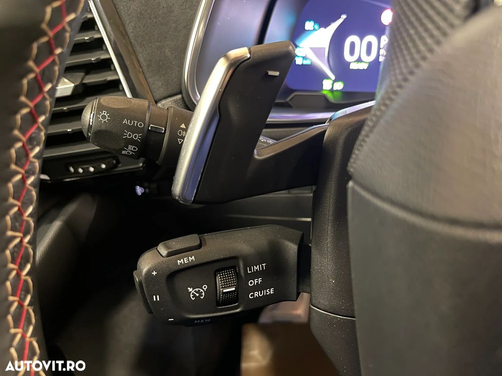 DS Automobiles DS 7 Crossback DS7 1.6 PHeV FWD 225 EAT8 PERFORMANCE LINE + - 25
