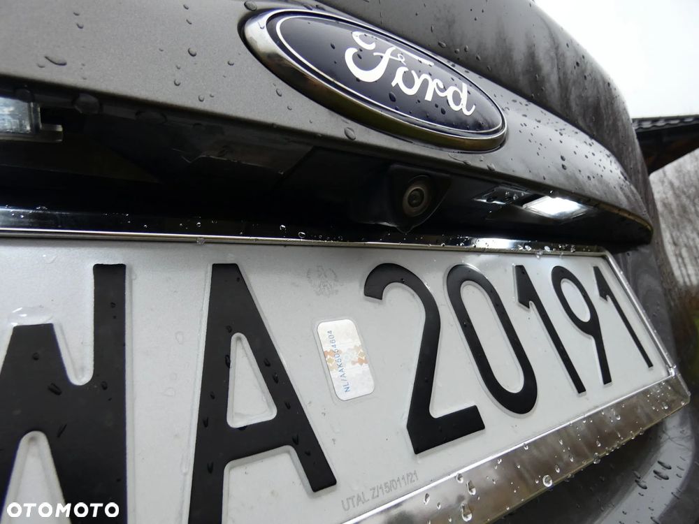 Ford Kuga 2.0 TDCi Individual MPS6 - 9