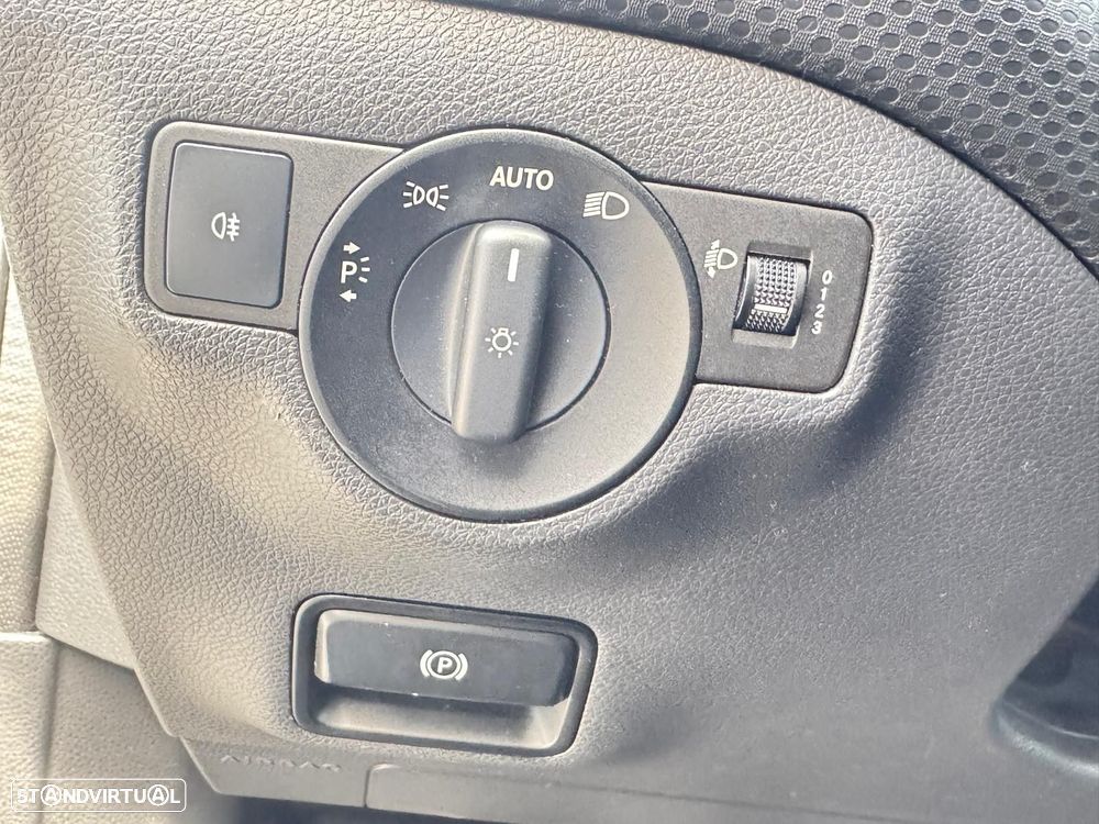 Mercedes-Benz A 180 CDI BlueEFFICIENCY - 21