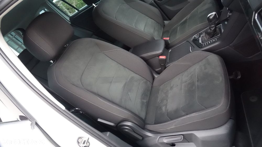 Volkswagen Tiguan - 32