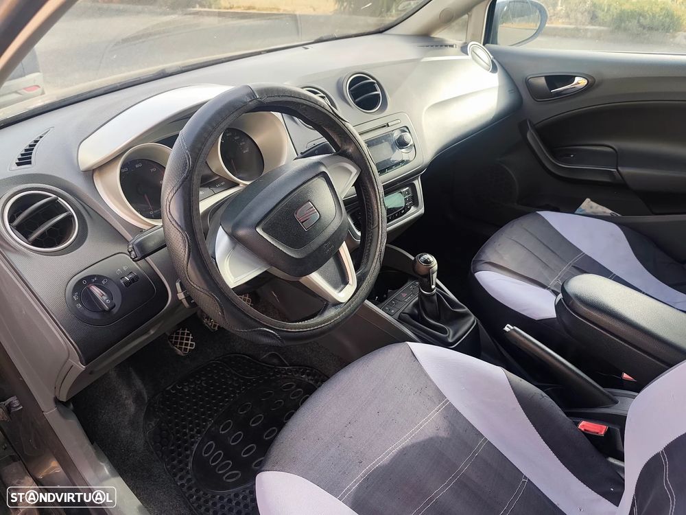 SEAT Ibiza 1.4 16V Stylance - 5