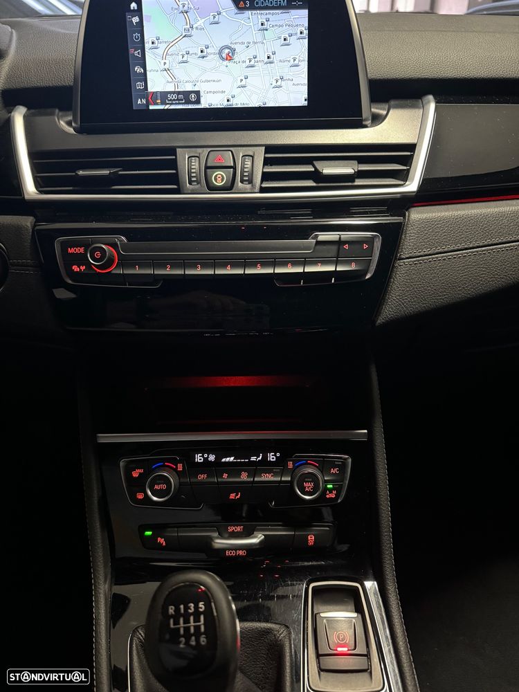BMW 216 Active Tourer d Line Sport - 19