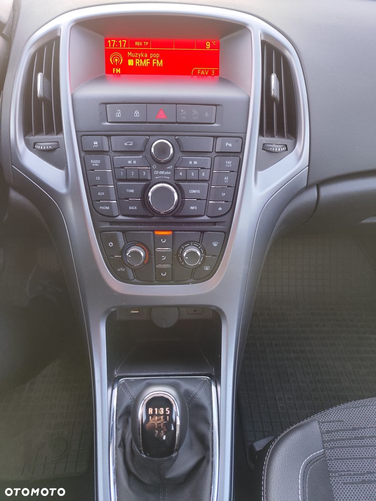 Opel Astra 1.6 Enjoy - 10