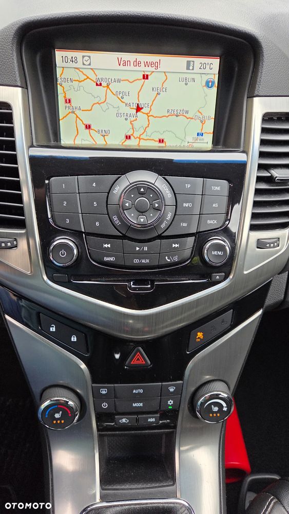 Chevrolet Cruze 1.4 T LTZ - 24