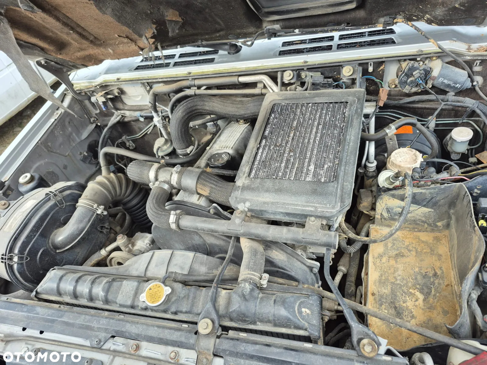 Mitsubishi Pajero 2.5 TD GLS - 5
