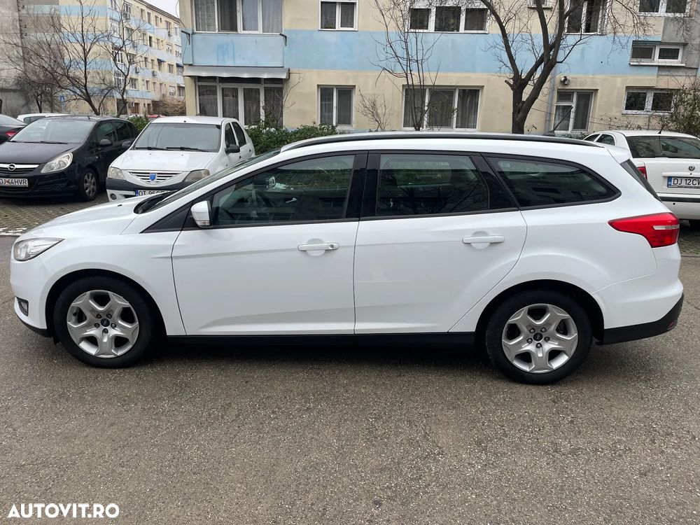 Ford Focus 1.5 EcoBlue Start-Stopp-System TREND - 11