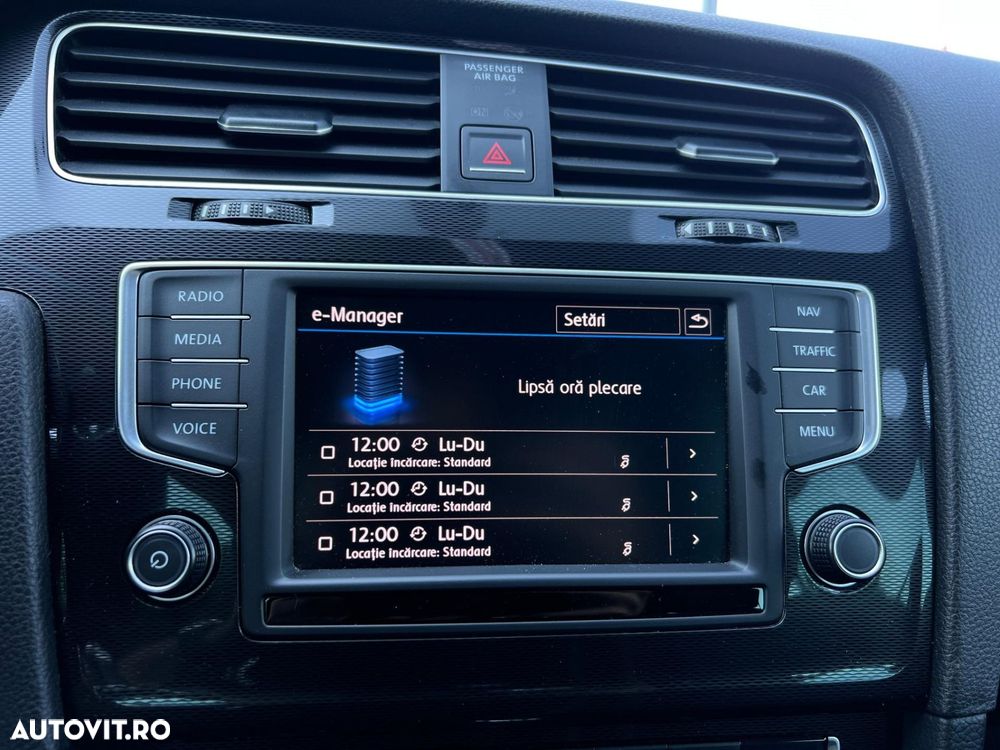 Volkswagen Golf - 19