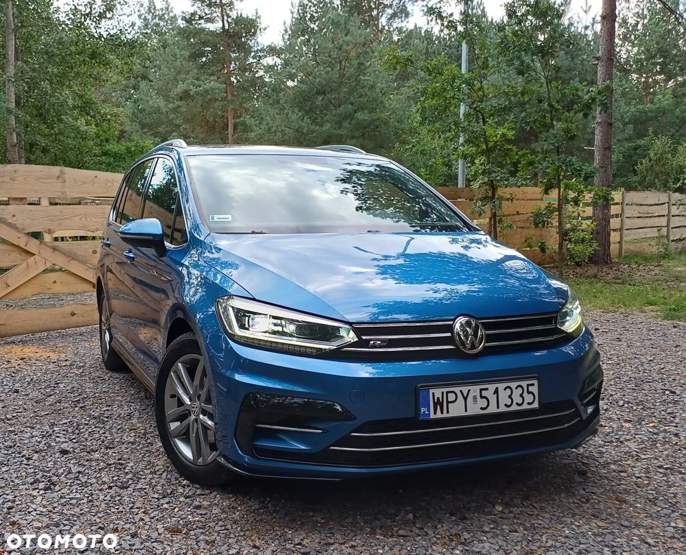 Volkswagen Touran - 1