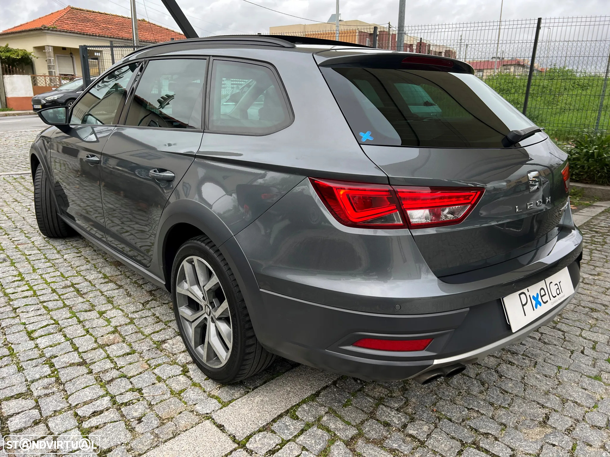 SEAT Leon X-Perience 2.0 TDi DSG 4Drive - 9