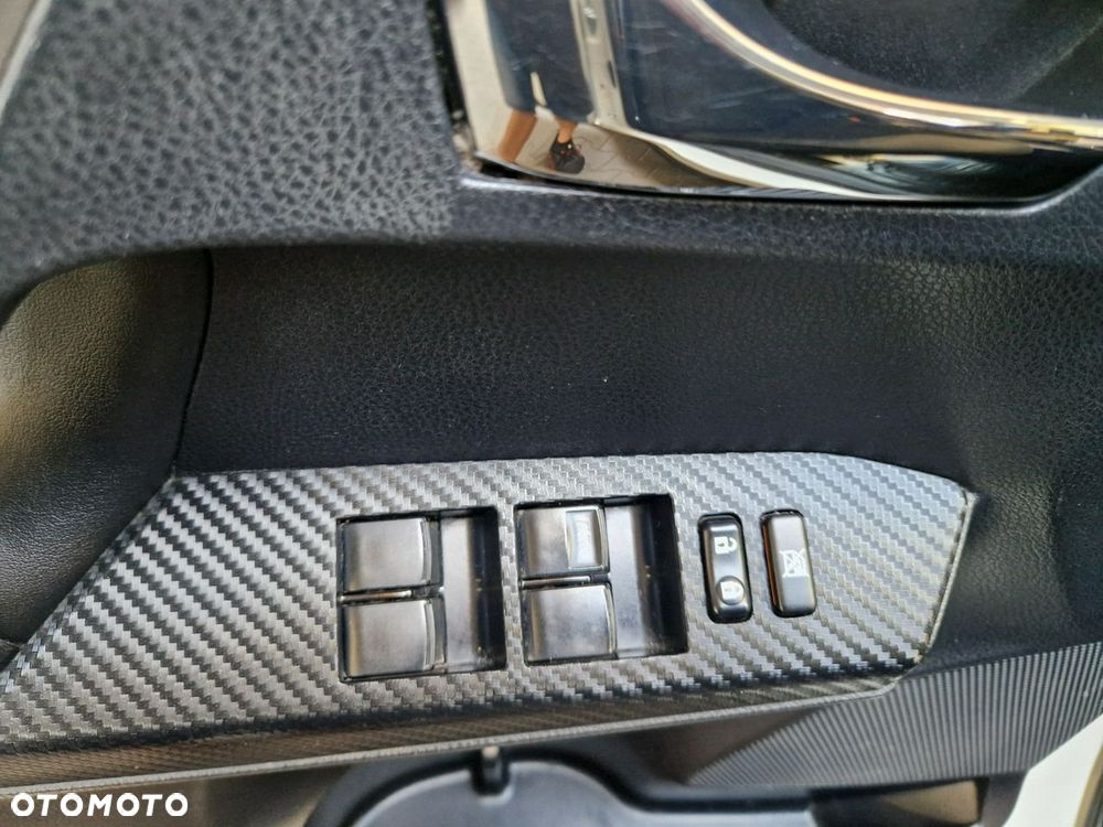 Toyota RAV4 - 12