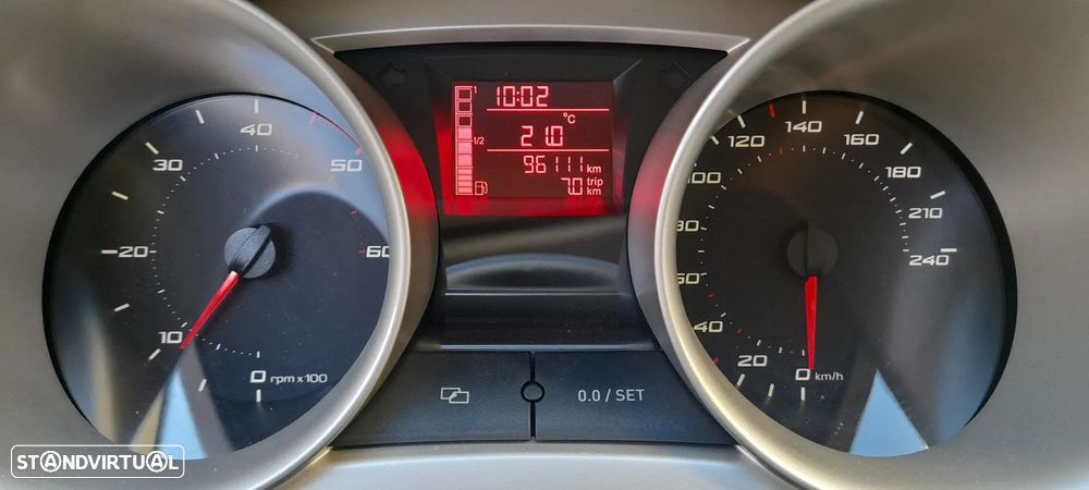 SEAT Ibiza 1.6 TDI 25 Anos DPF - 27