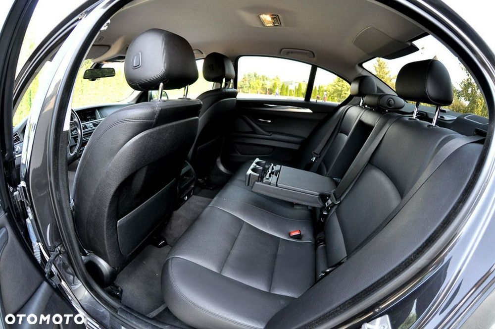 BMW Seria 5 - 11