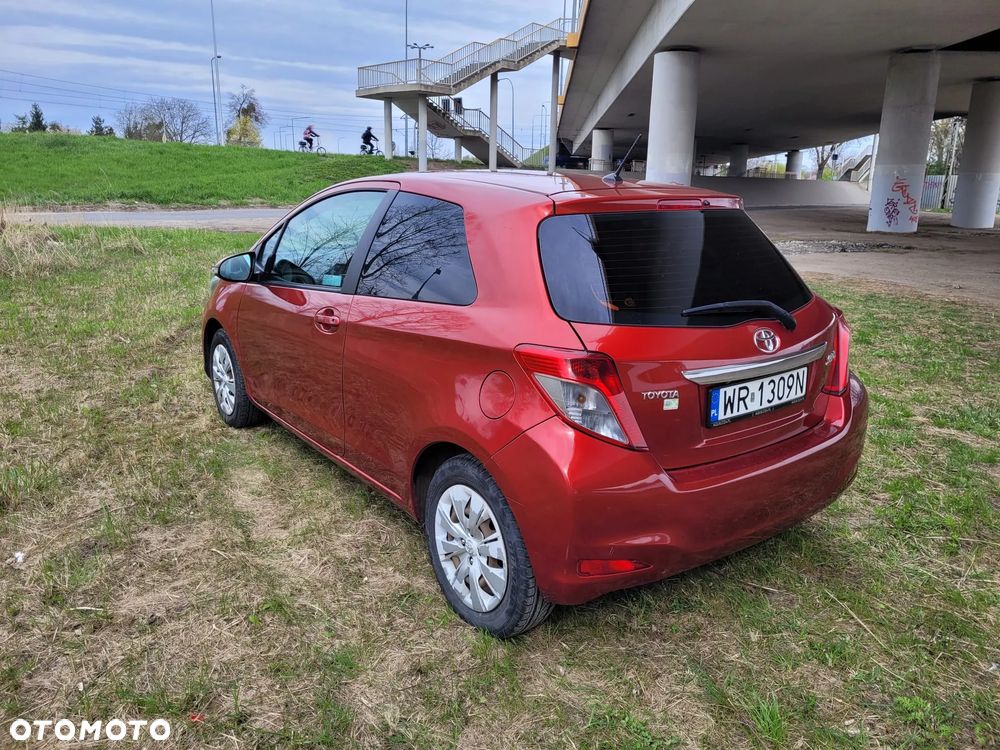 Toyota Yaris 1.33 Active - 11