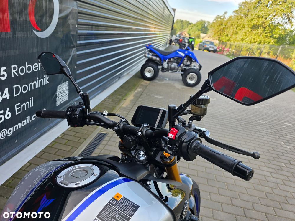 Yamaha MT - 33